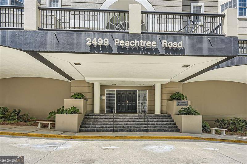 Atlanta, GA 30305,2499 Peachtree RD #108