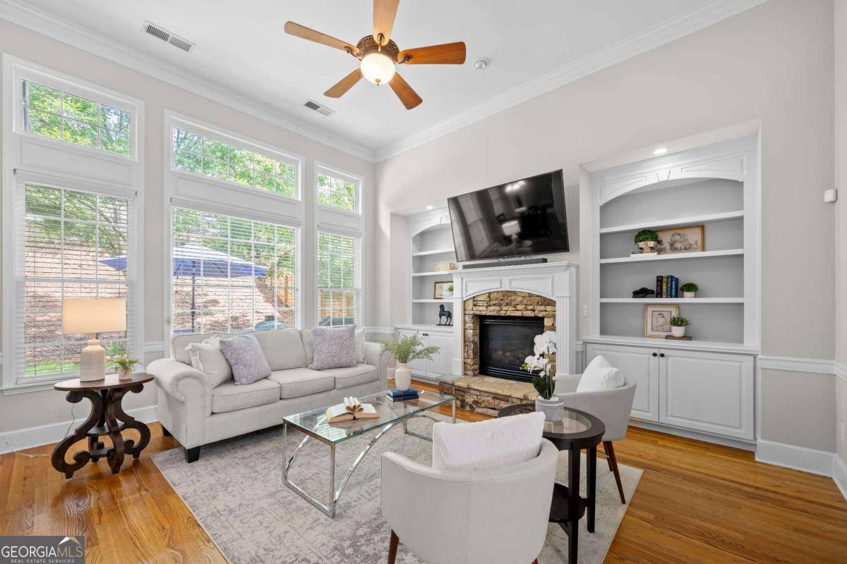 Mableton, GA 30126,998 Regal Hills LN