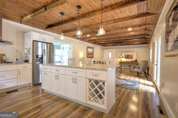 Morganton, GA 30560,18131 Morganton HWY