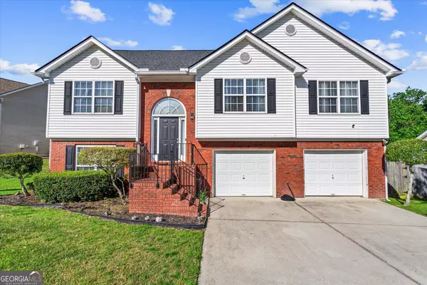 Lawrenceville, GA 30045,995 Chimney Trace WAY