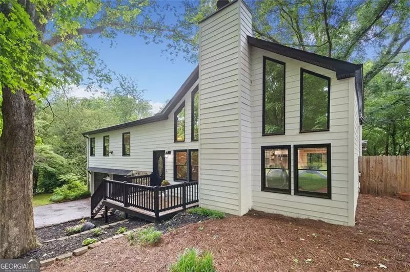 Woodstock, GA 30188,104 RIVER CREEK DR
