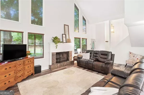 Woodstock, GA 30188,104 RIVER CREEK DR