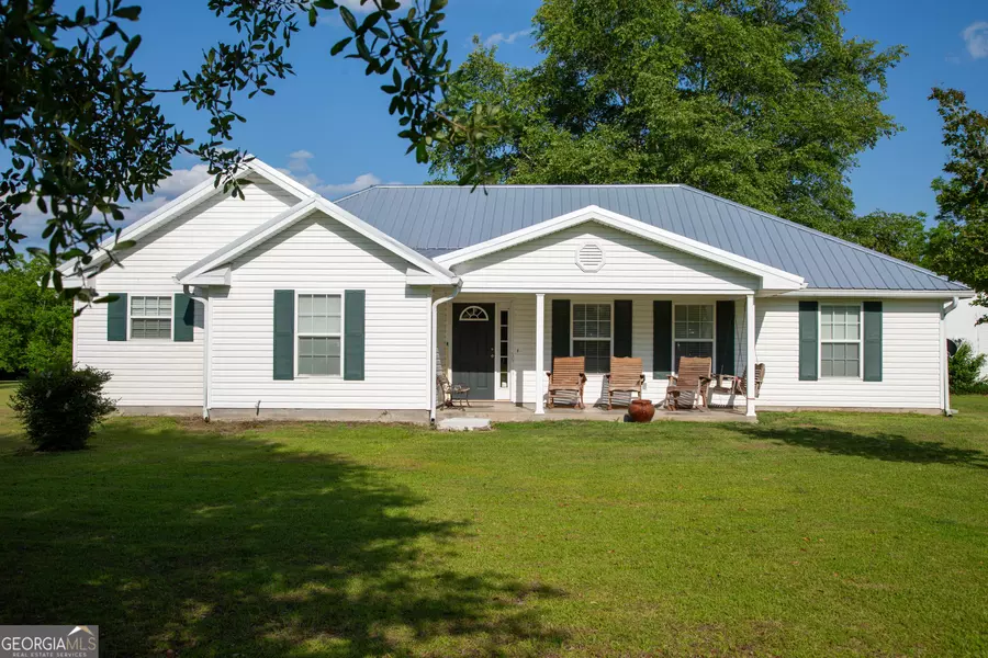 1351 Old Screven RD, Jesup, GA 31545
