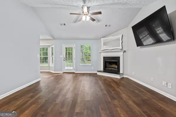 Newnan, GA 30265,107 Posey Woods DR