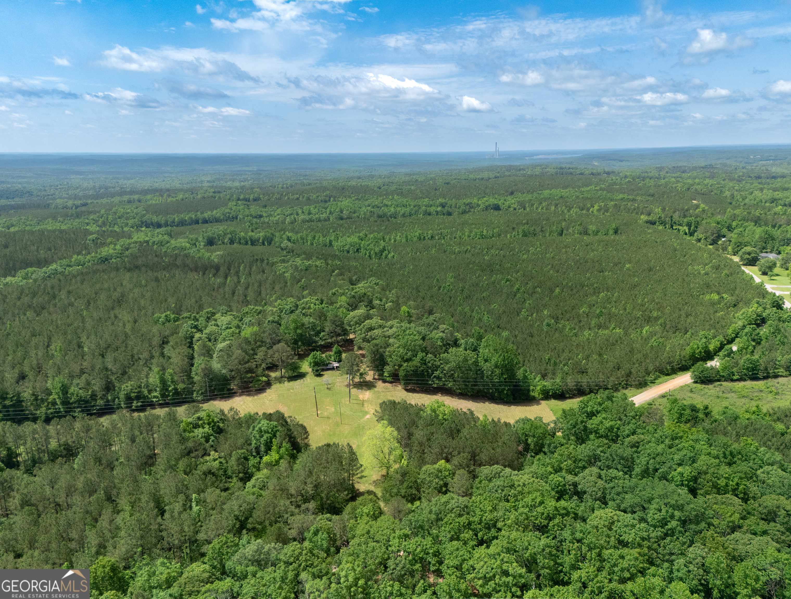 Whitesburg, GA 30185,518 Old Jones RD