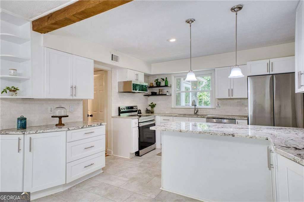Peachtree Corners, GA 30092,4635 Walden TRCE
