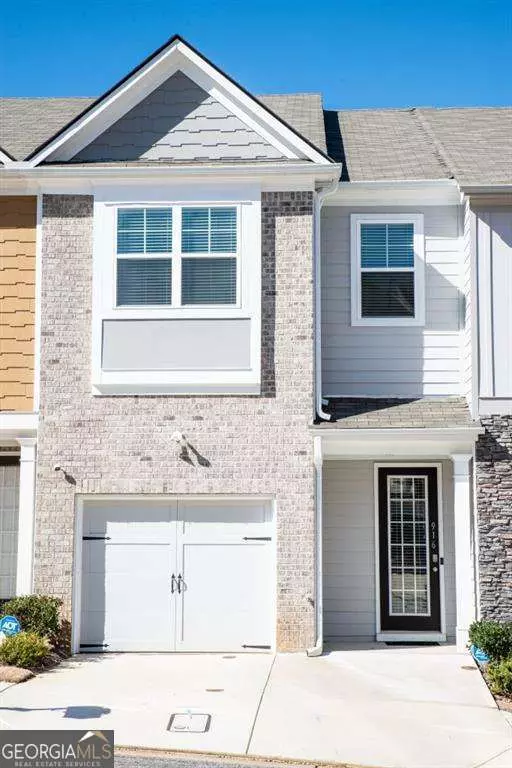 916 Belfry TER, Fairburn, GA 30213