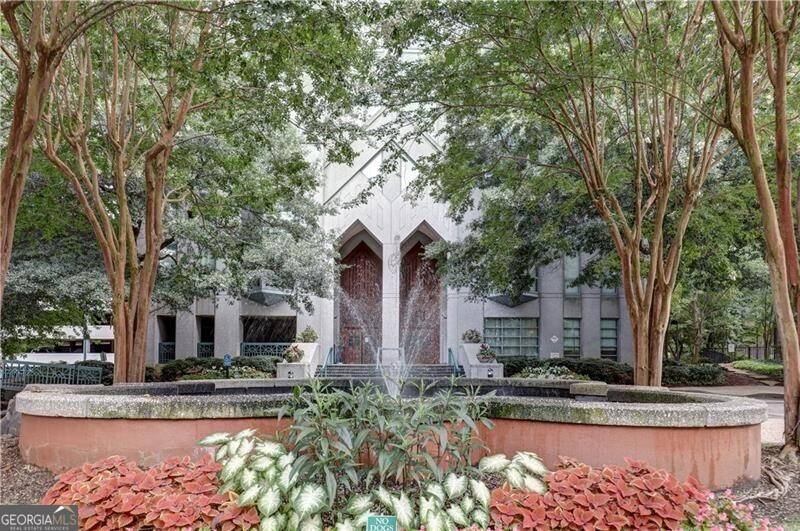 Atlanta, GA 30305,2870 Pharr Court South NW #2404