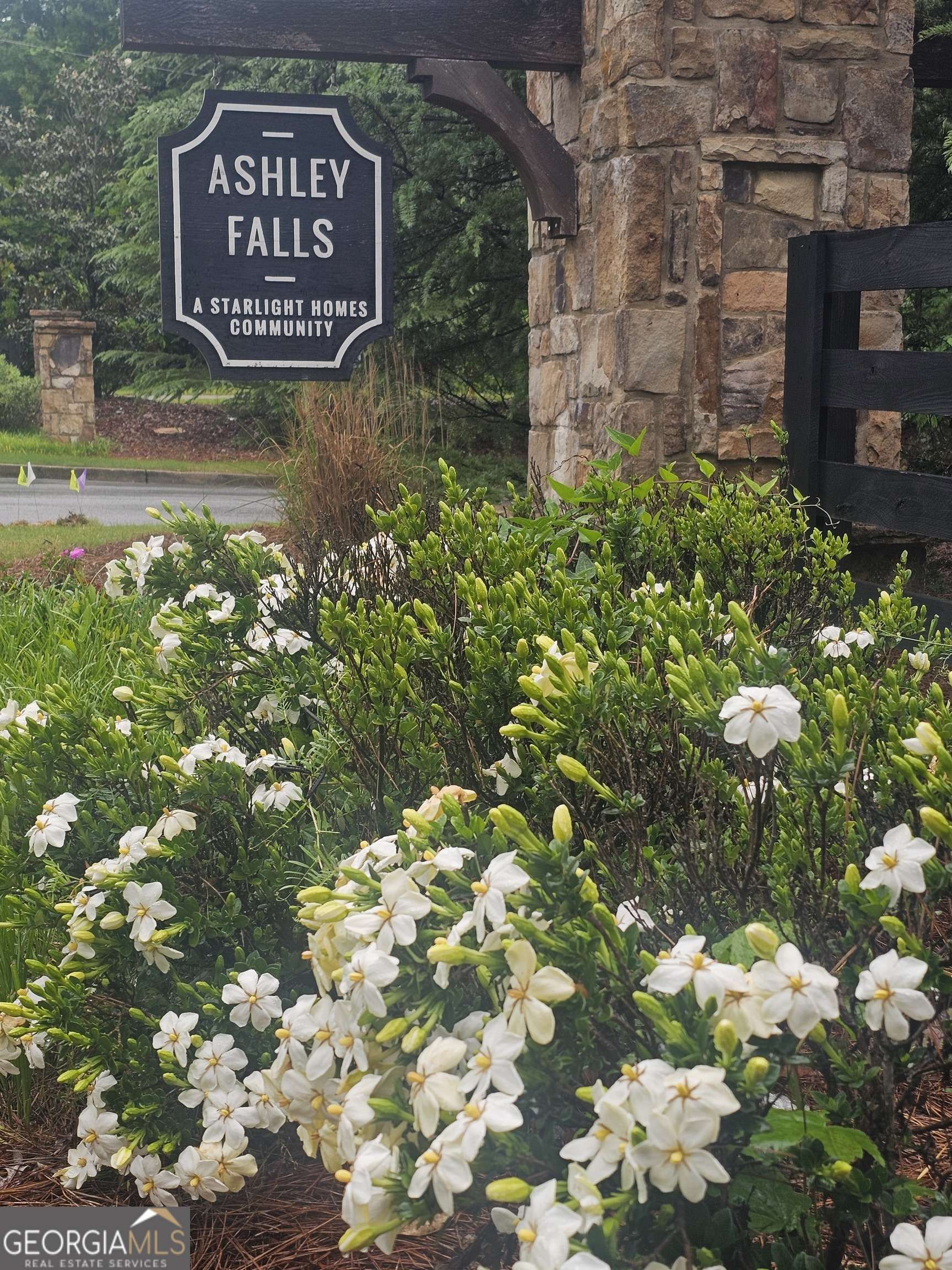Douglasville, GA 30134,7253 Lacey DR