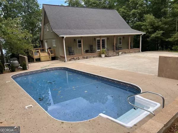 Hiawassee, GA 30546,1803 Chatuge Hills RD