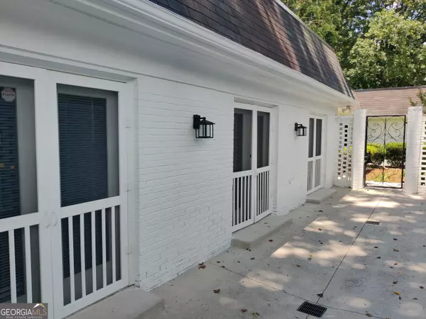 Sandy Springs, GA 30350,7640 Ryefield DR