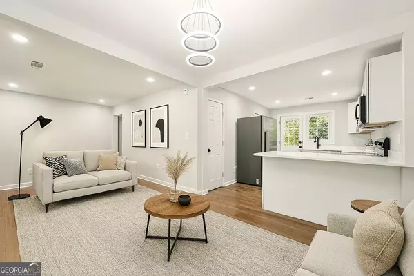 Atlanta, GA 30331,163 Oakcliff CT