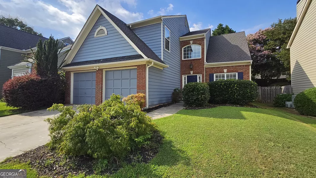 13030 CRABAPPLE LAKE DR, Roswell, GA 30076