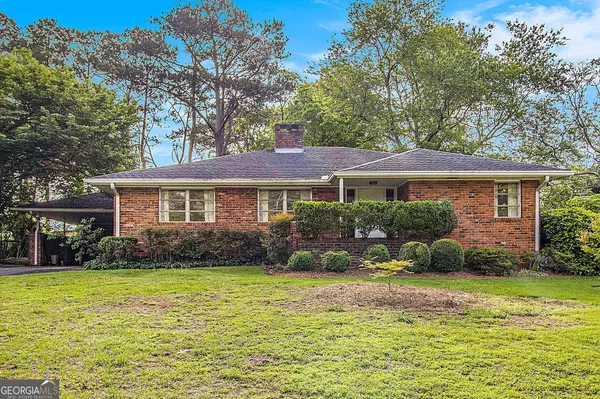 894 Nottingham DR, Avondale Estates, GA 30002