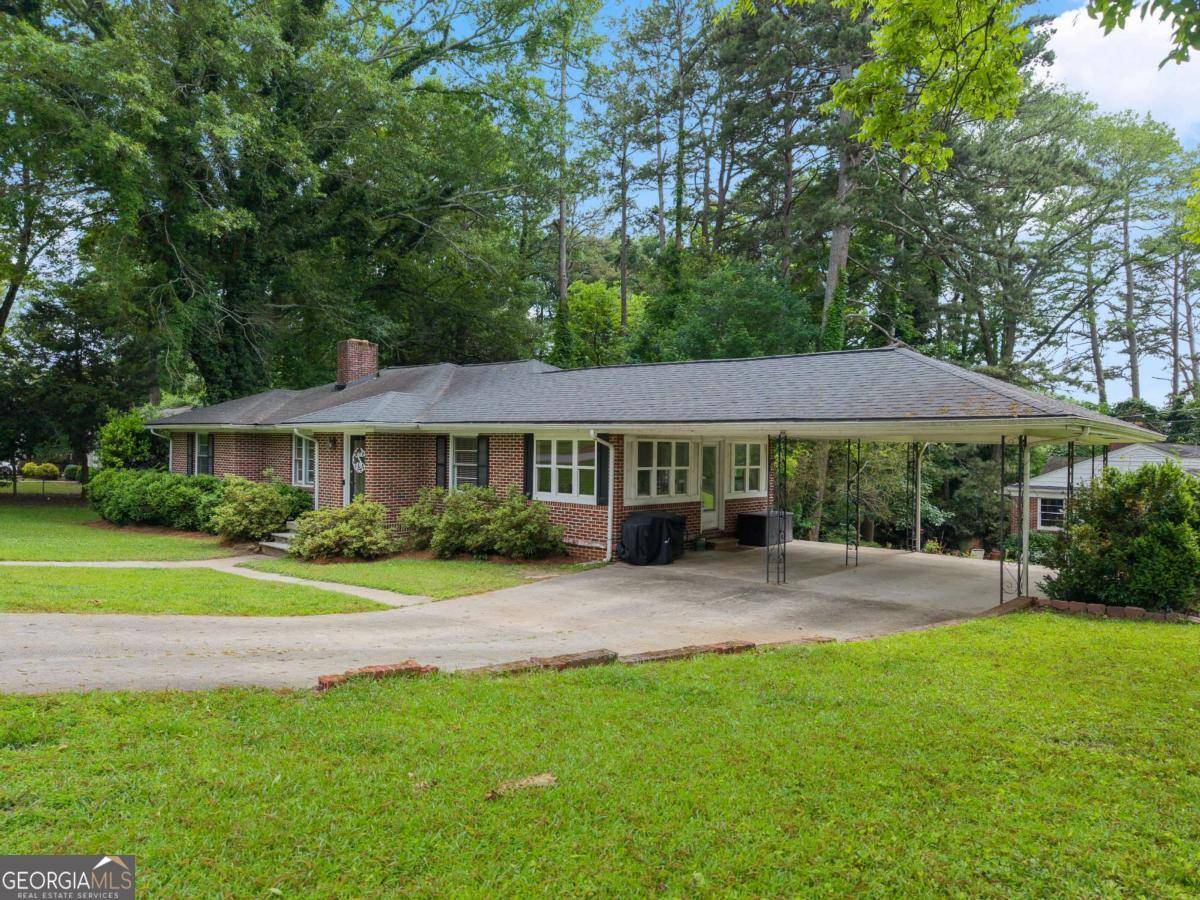Gainesville, GA 30501,1565 Walker ST