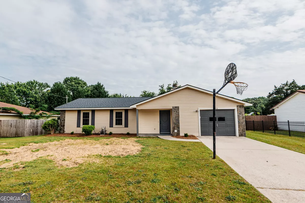 Warner Robins, GA 31093,711 Fieldstone RD