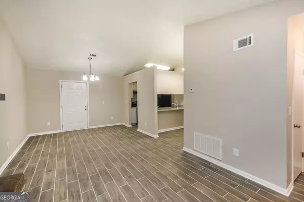 Lithonia, GA 30058,6096 Creekford DR
