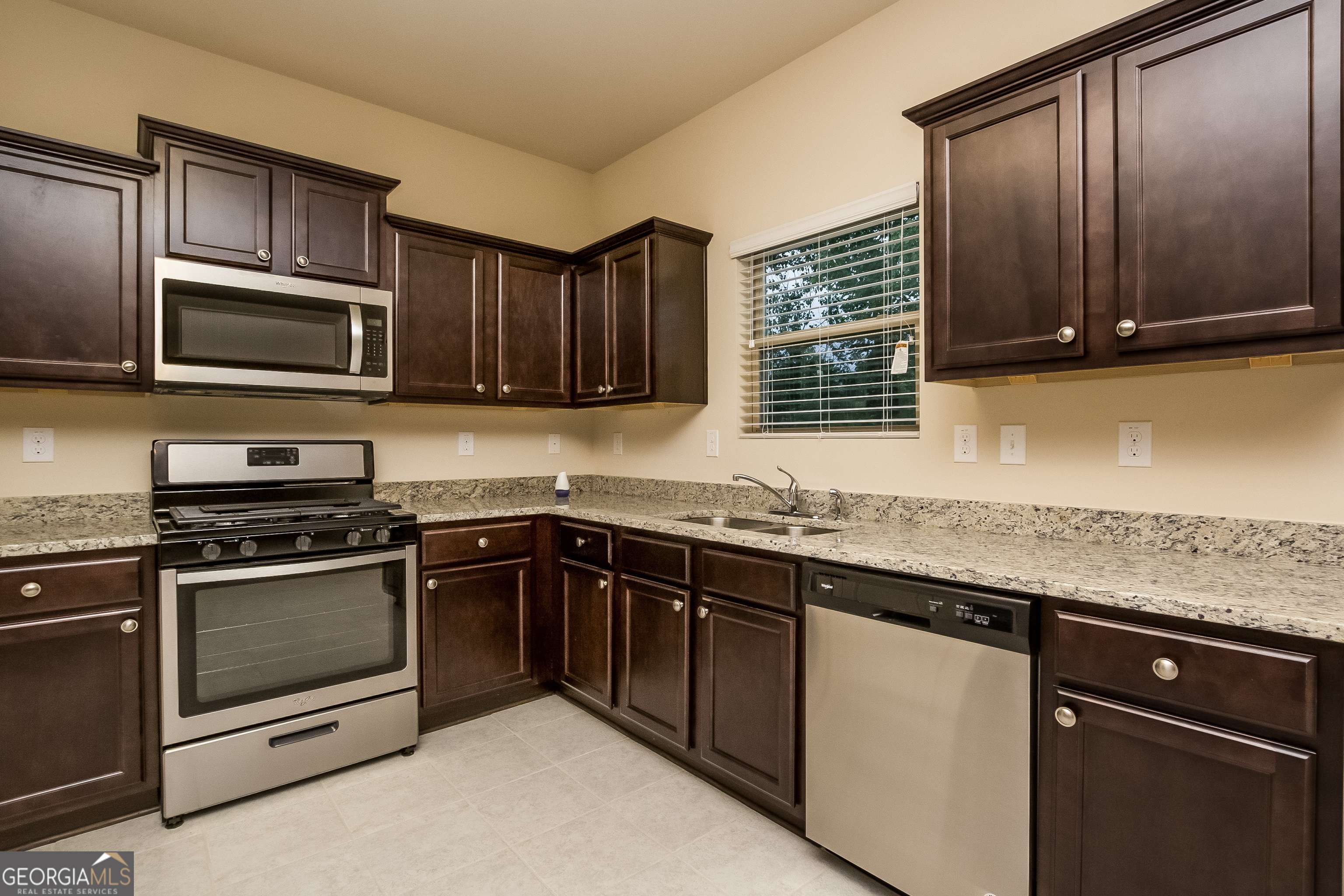 Pendergrass, GA 30567,631 Independence AVE