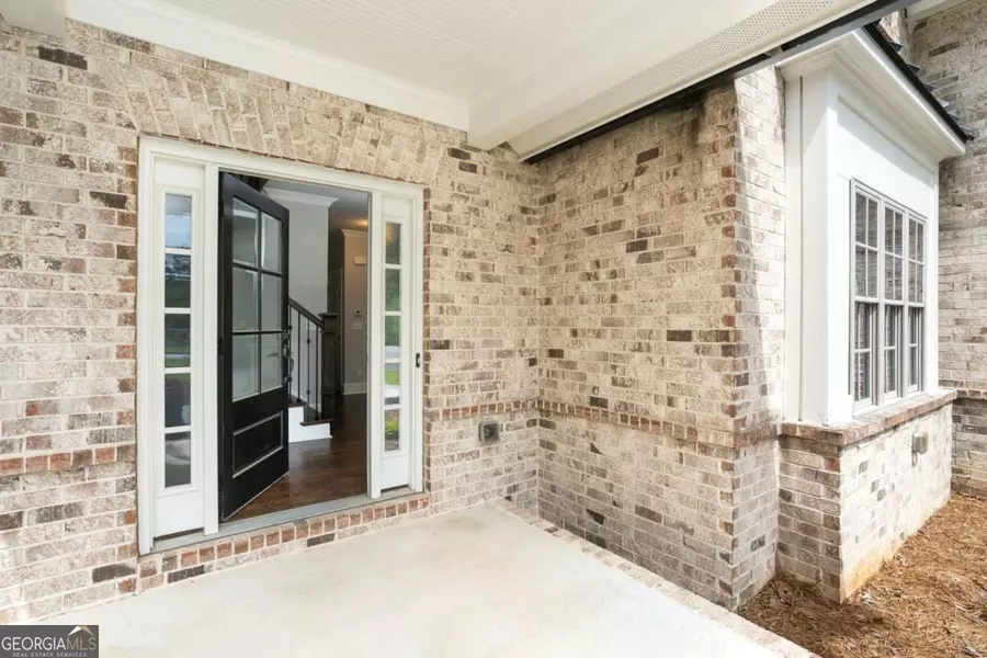 1300 Winfair LN NE, Brookhaven, GA 30329