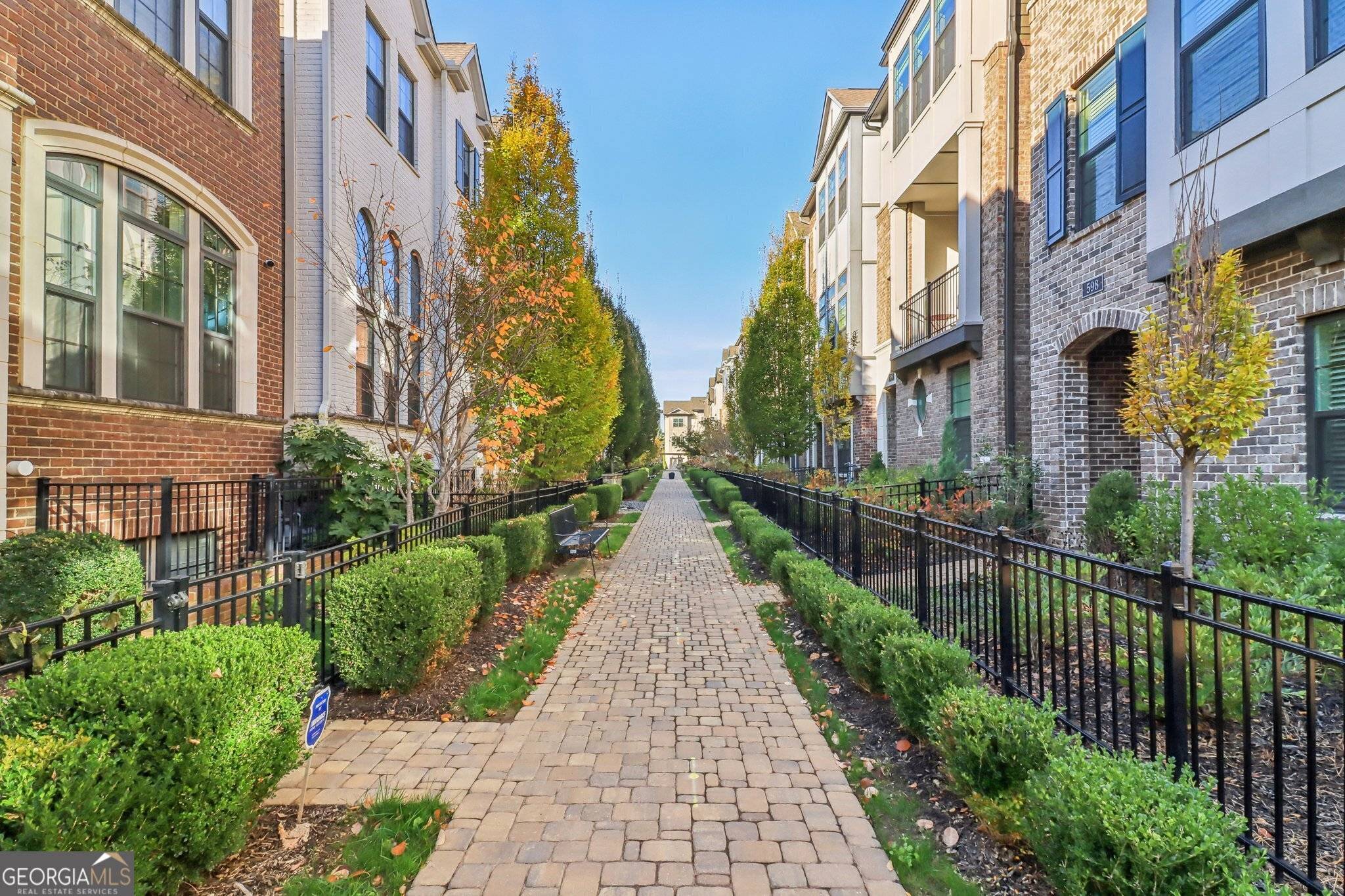 Atlanta, GA 30324,621 Broadview TER NE