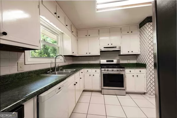 Snellville, GA 30039,4137 Wellington Hills LN