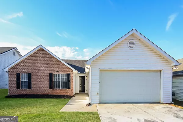 2252 Sugarleaf TRL, Hampton, GA 30228
