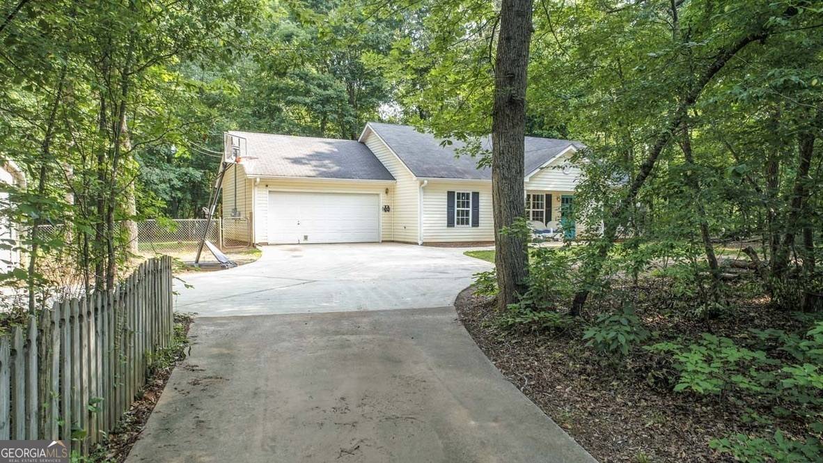 Griffin, GA 30224,215 S Stewart LN