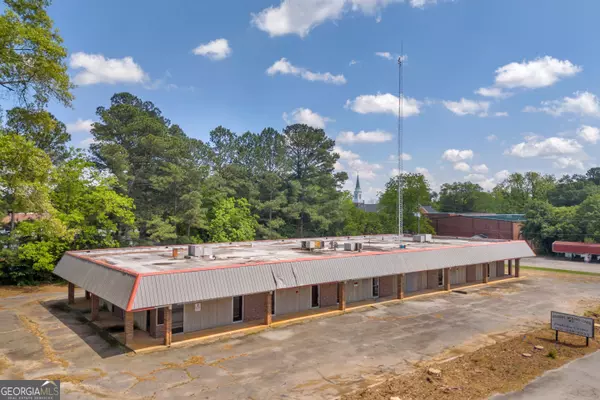 Royston, GA 30662,200 Bond ST