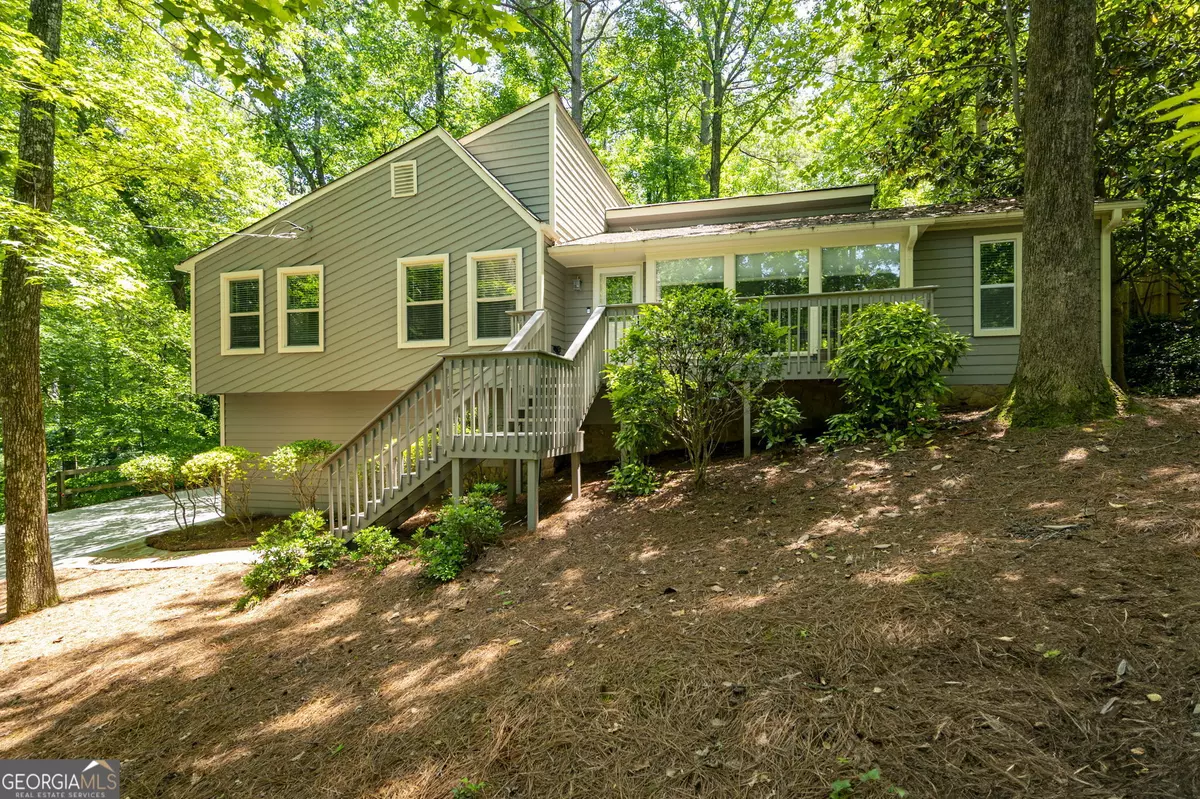 Woodstock, GA 30188,148 Bramble Oak DR