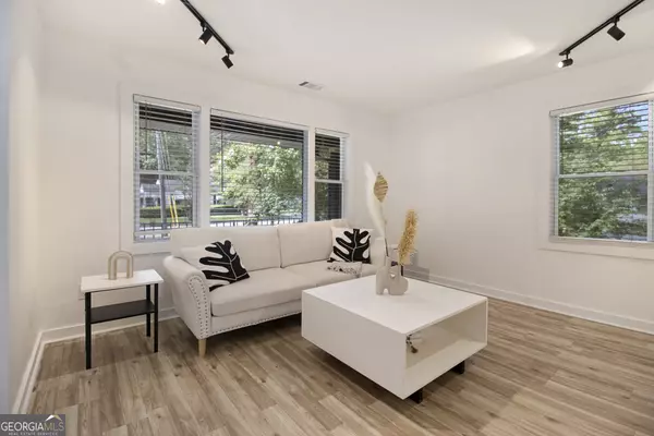 Atlanta, GA 30318,2537 Baker RD NW