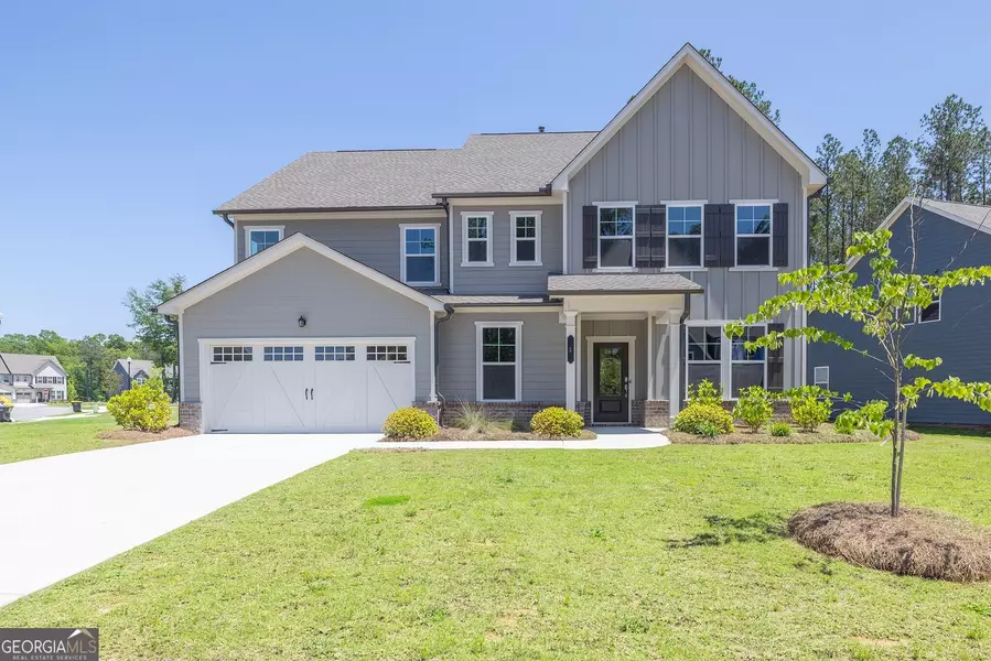 8 Foothills TRL, Sharpsburg, GA 30277