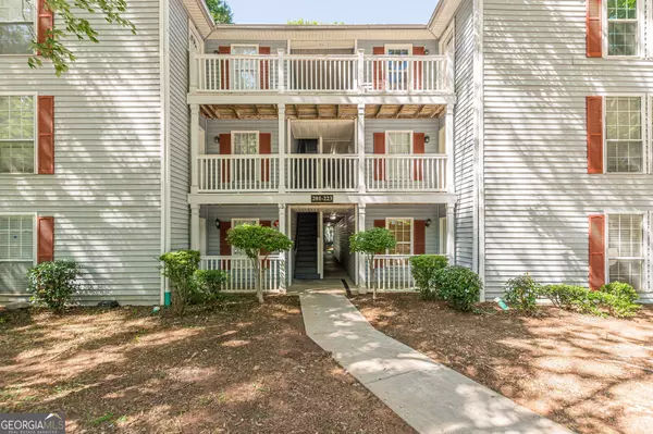215 Cobblestone TRL, Avondale Estates, GA 30002
