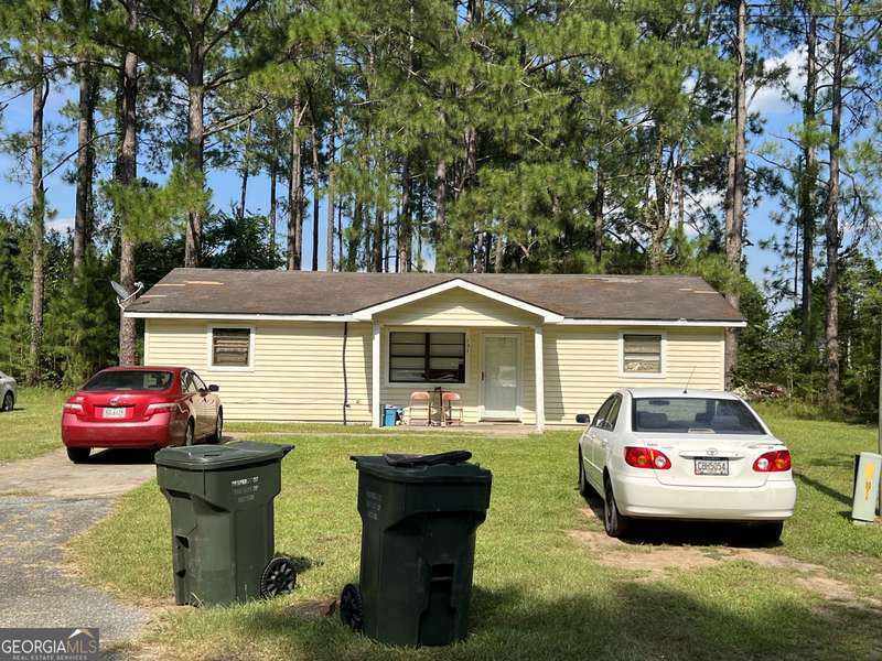 792 Michael ST, Metter, GA 30439