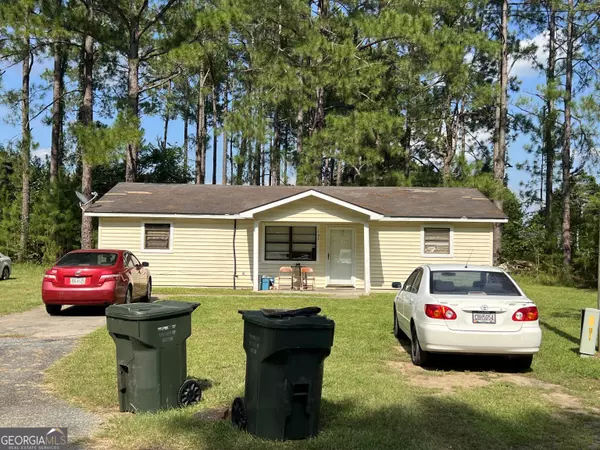 792 Michael ST, Metter, GA 30439