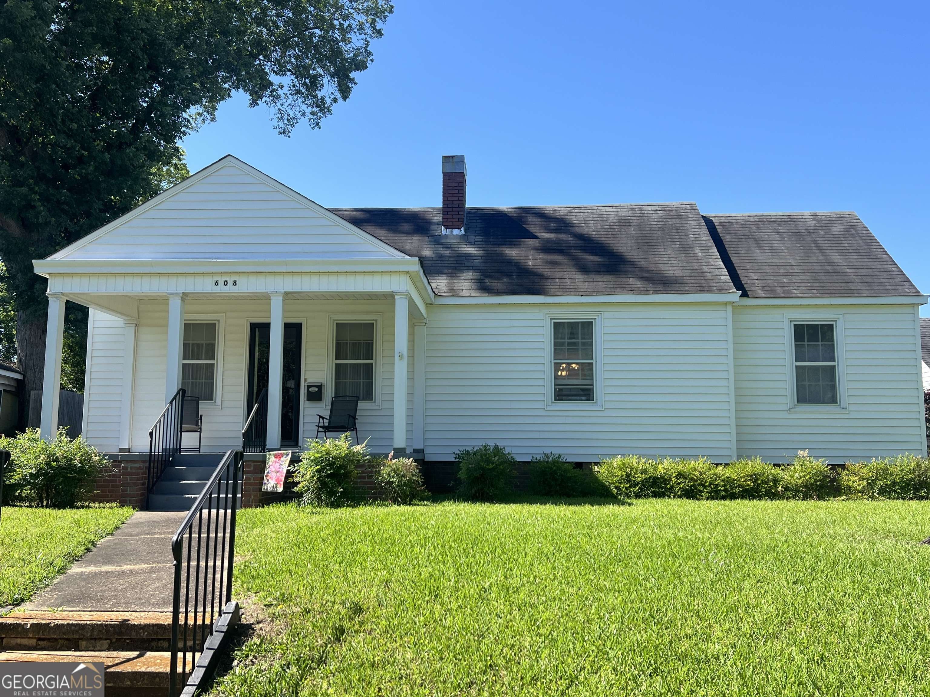 608 4th AVE SW, Thomaston, GA 30286