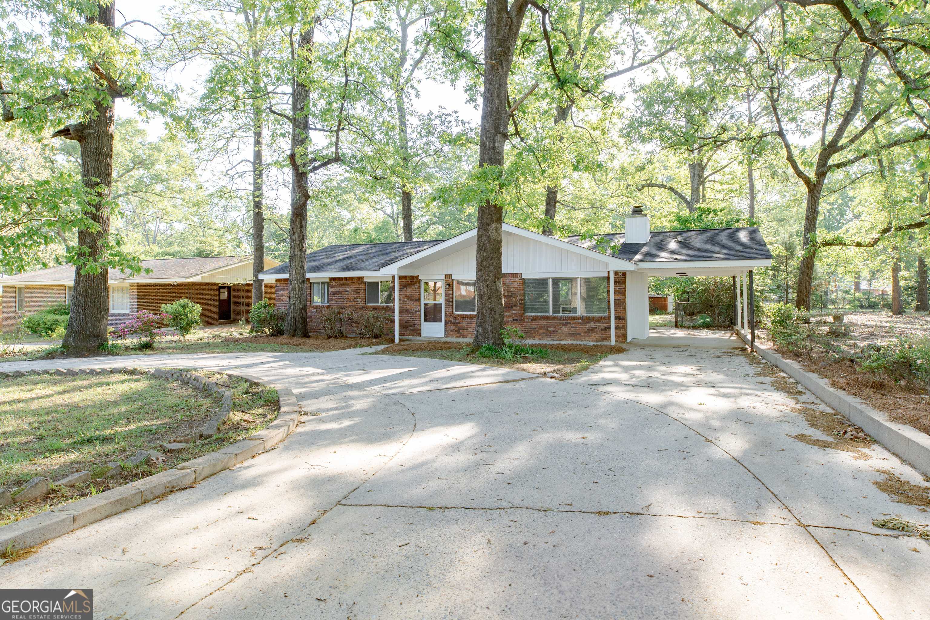 Warner Robins, GA 31088,108 Lee ST