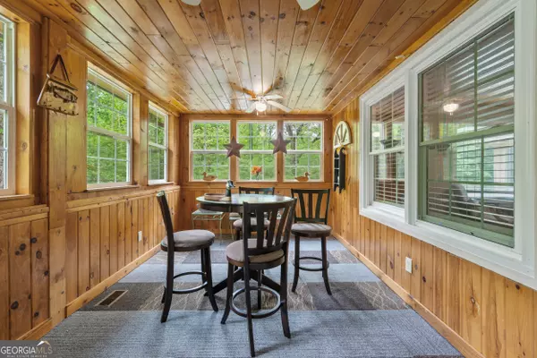 Sautee Nacoochee, GA 30571,3035 Highway 17