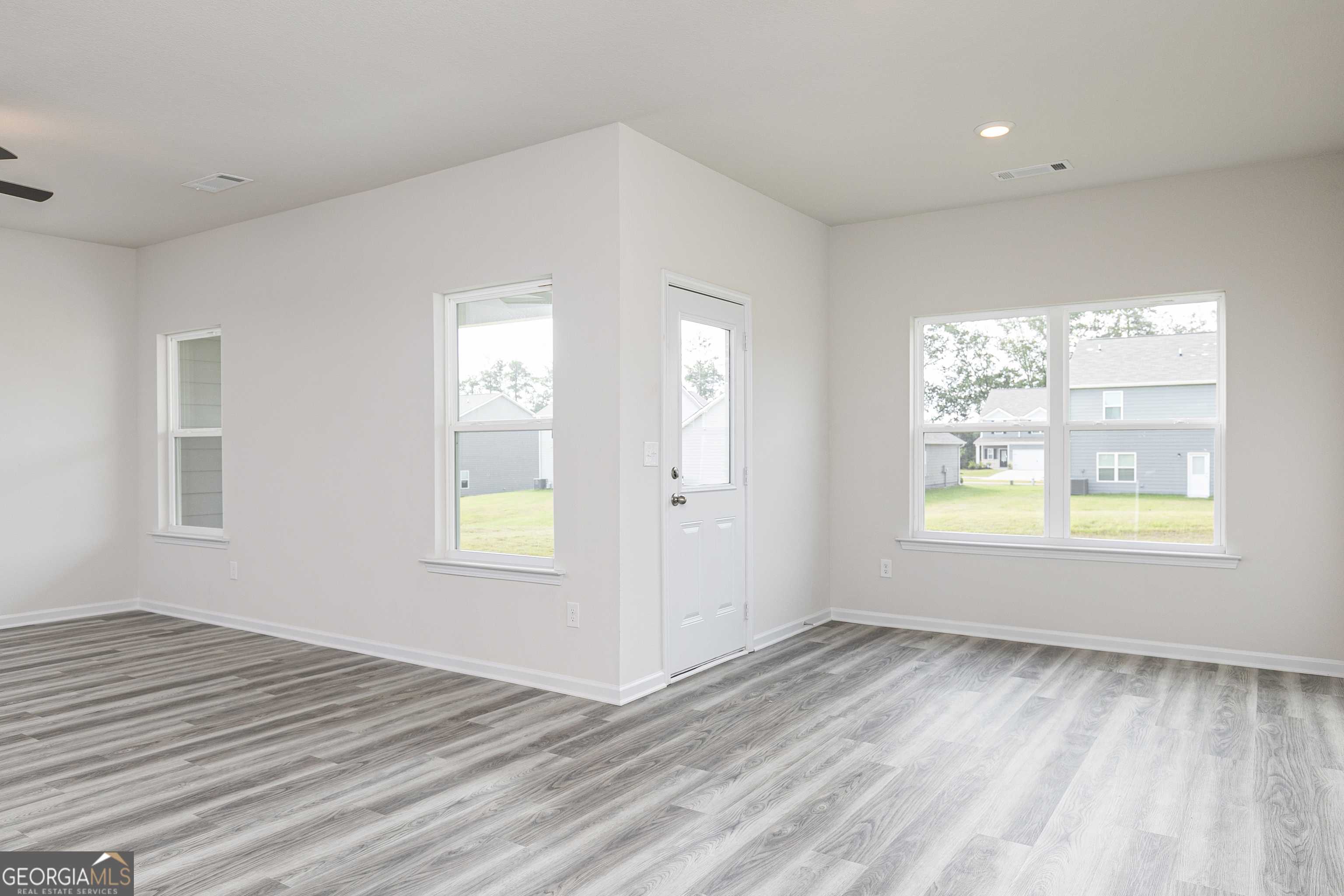 Conyers, GA 30013,305 Limestone Circcle