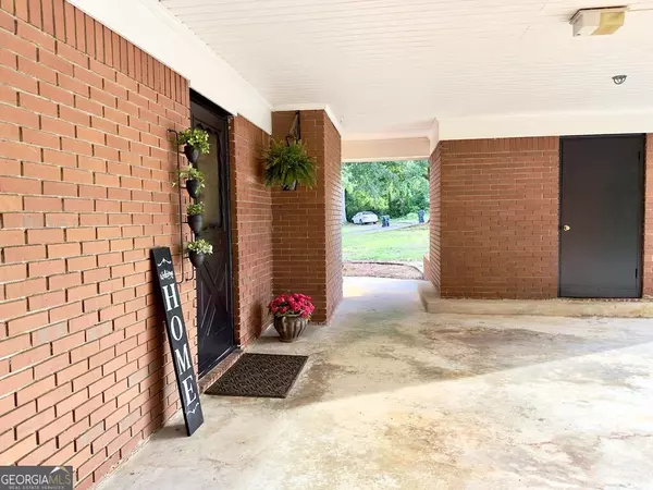 Warner Robins, GA 31088,204 Biltmore TER