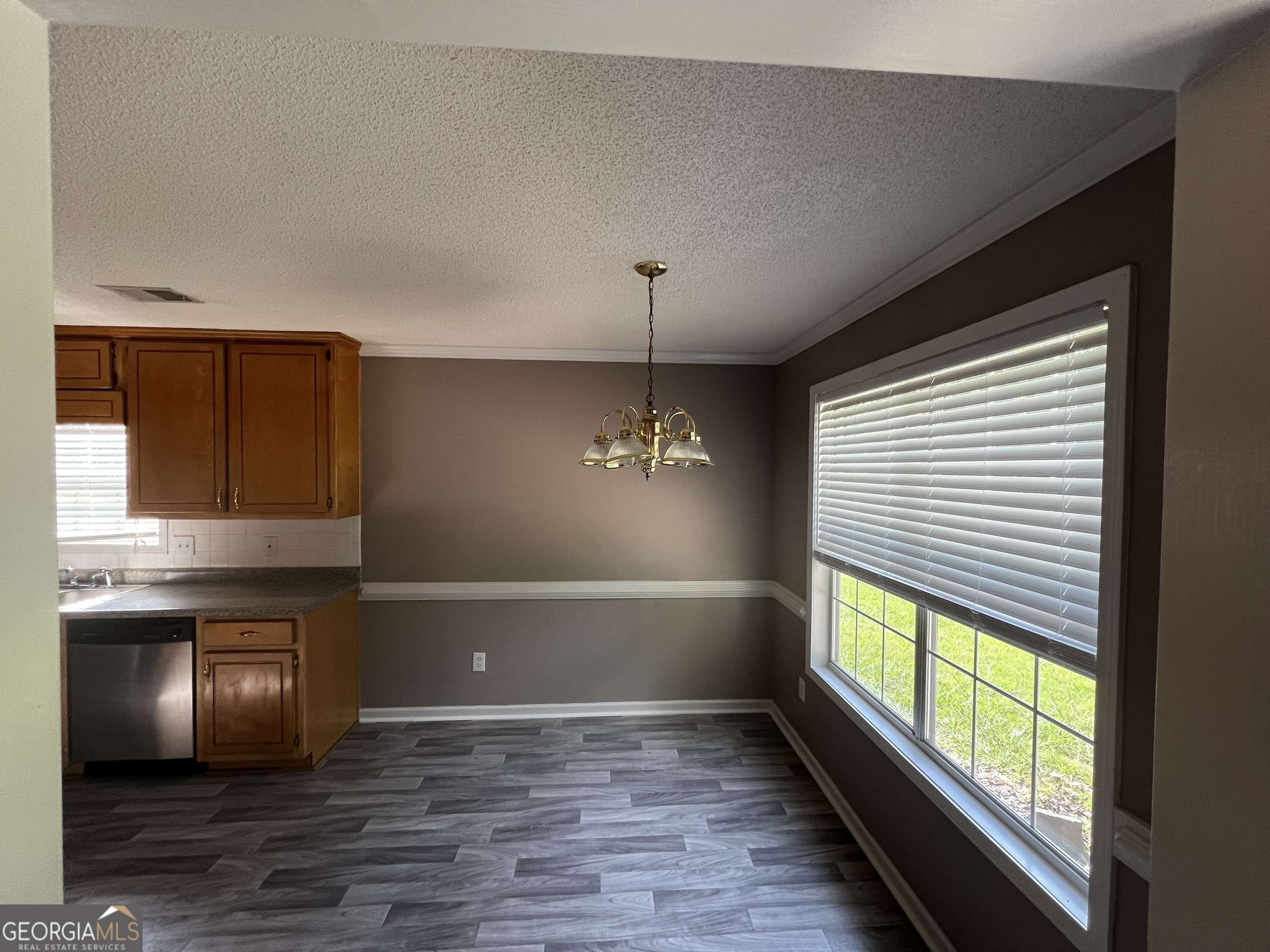 Jonesboro, GA 30238,1059 Commons CT