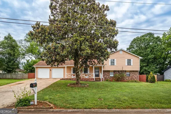 Lawrenceville, GA 30046,618 Summerville DR