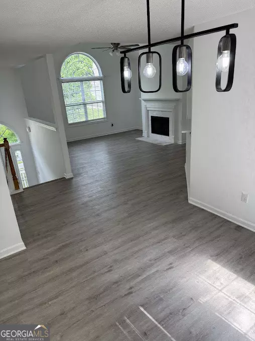 Austell, GA 30106,5709 NEWNAN CIR
