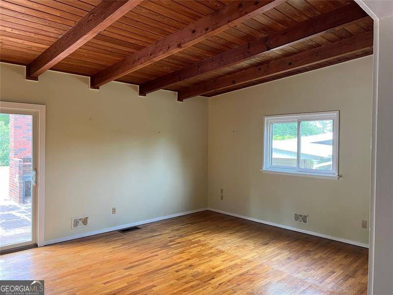 Roswell, GA 30075,331 N COLEMAN RD #331