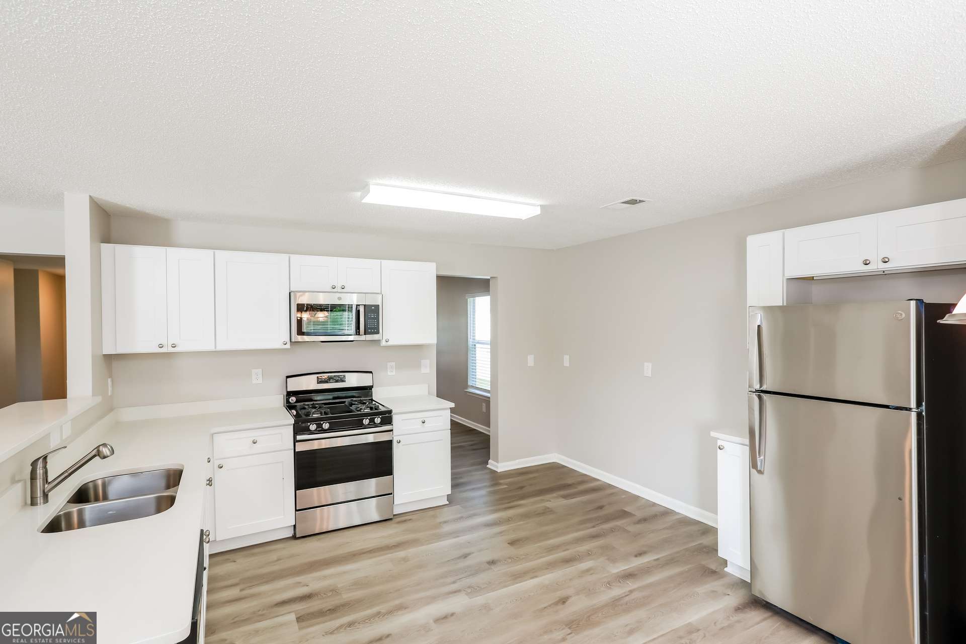 Atlanta, GA 30349,465 Pinevale CT