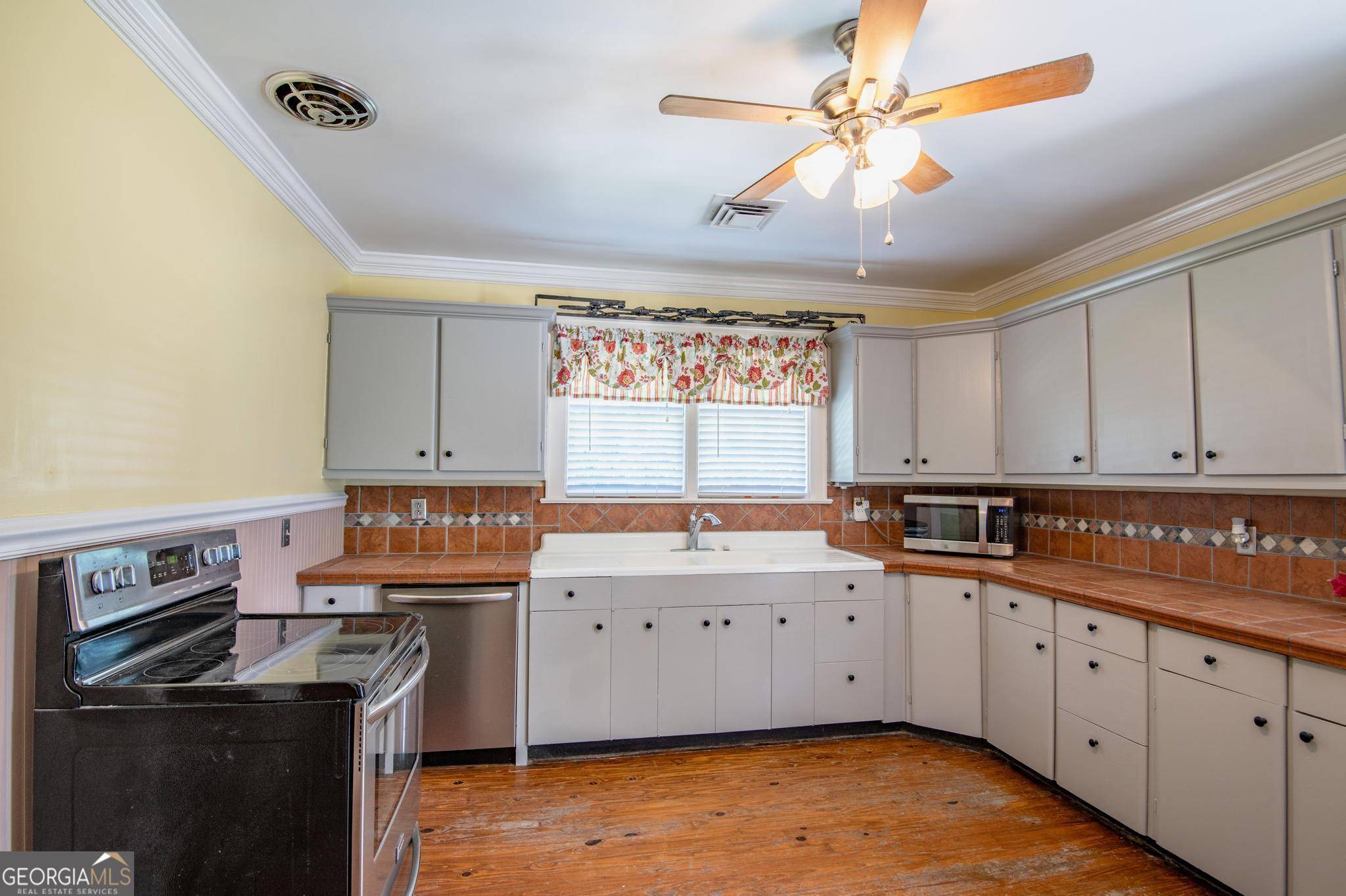 Sylvania, GA 30467,814 S Main ST