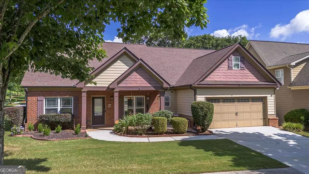 474 Strawberry WALK, Loganville, GA 30052