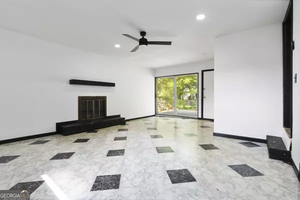 Riverdale, GA 30274,6873 Church ST