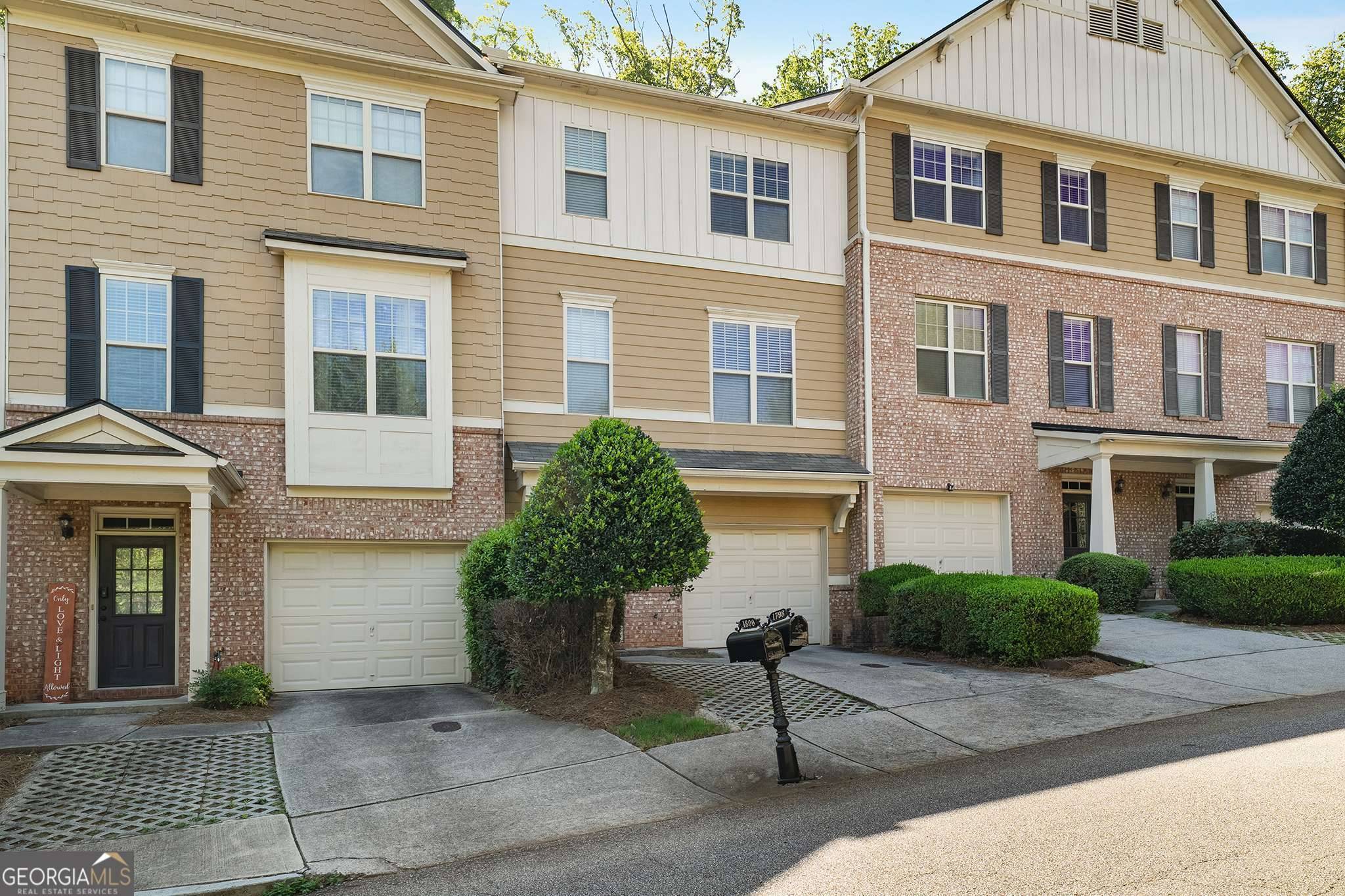 Kennesaw, GA 30152,1798 Oakbrook LN NW #8