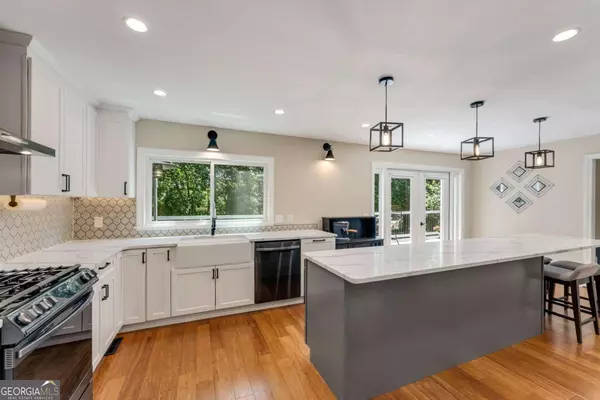 Atlanta, GA 30318,2356 Defoors Ferry RD NW
