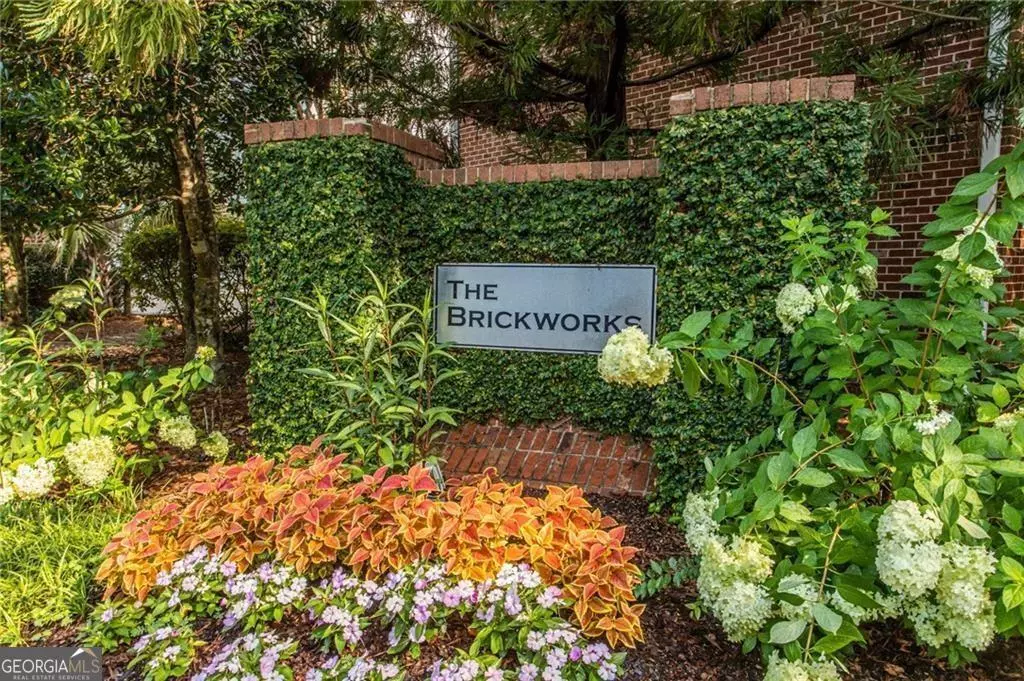Atlanta, GA 30307,600 Brickworks CIR #6308